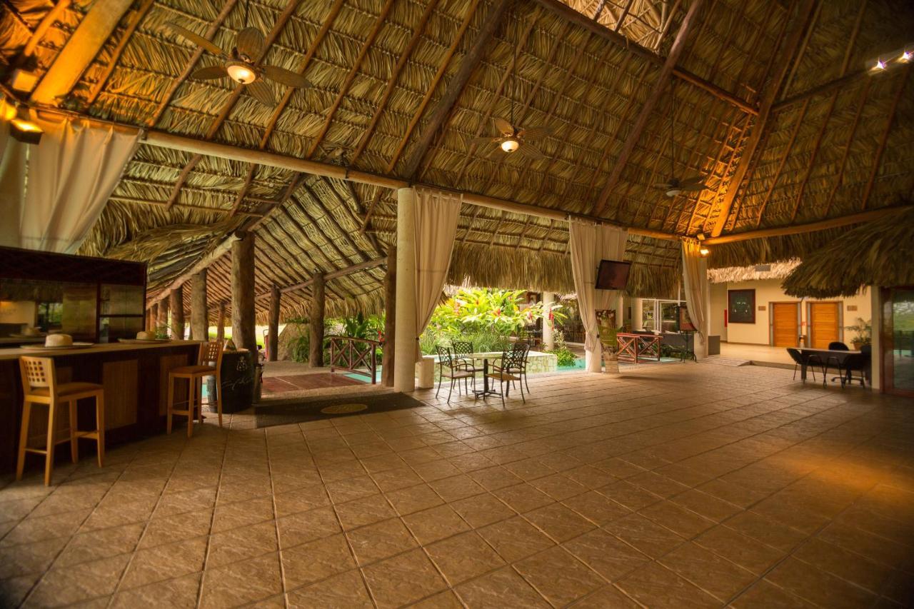 Mercedes Hotel Palenque