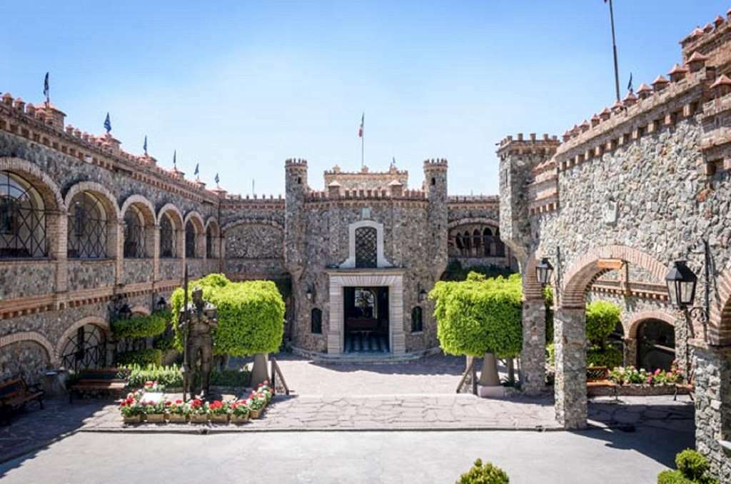 Castillo De Santa Cecilia 4*