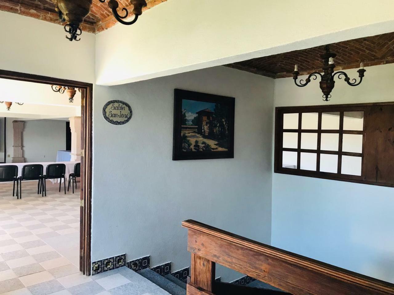 Hotel La Mansion
