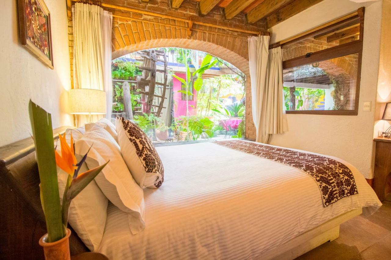 Meson De Leyendas Breakfast & Downtown Hotel