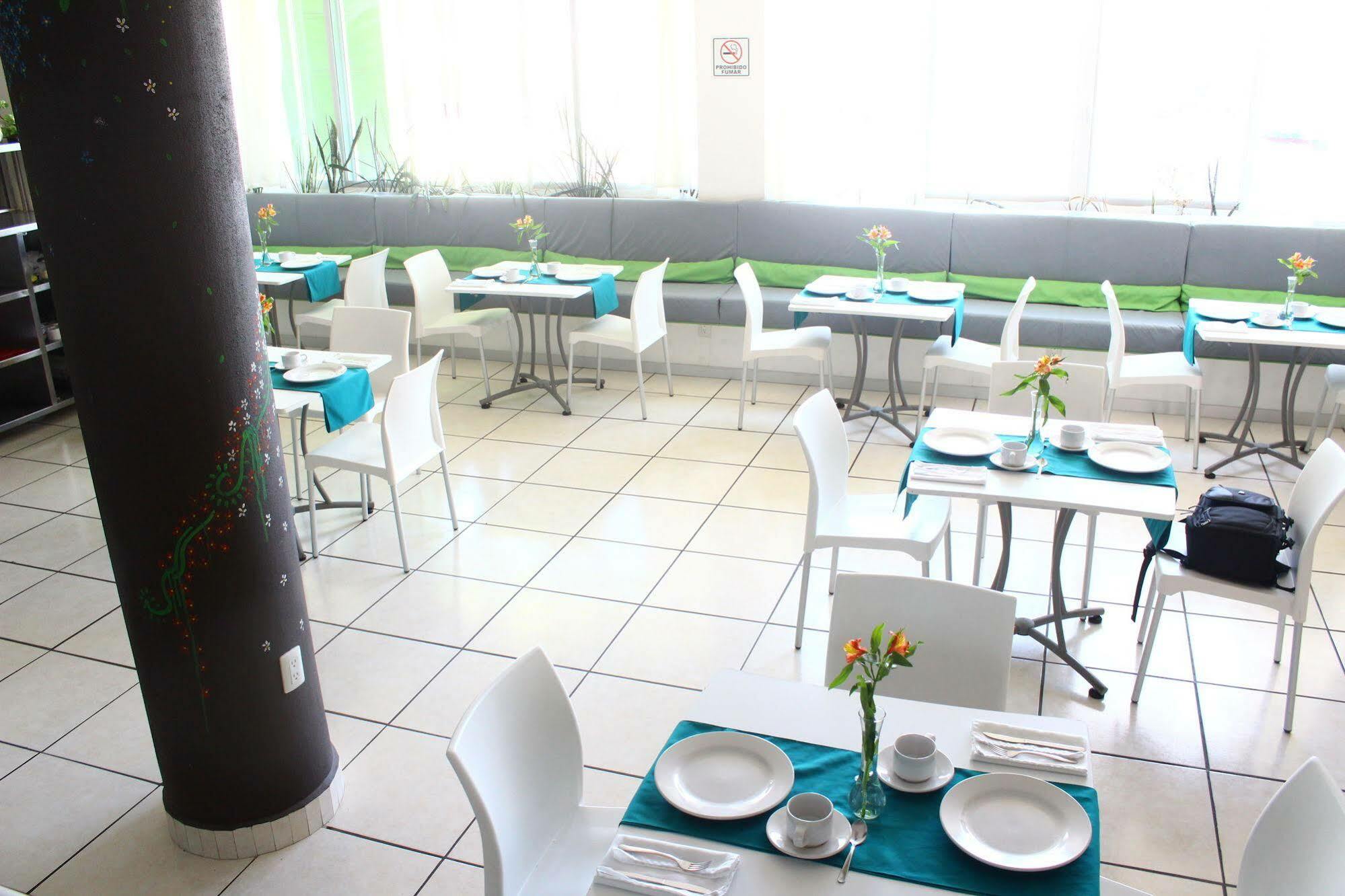 Chiapas Express, Hotel Tuxtla Gutierrez