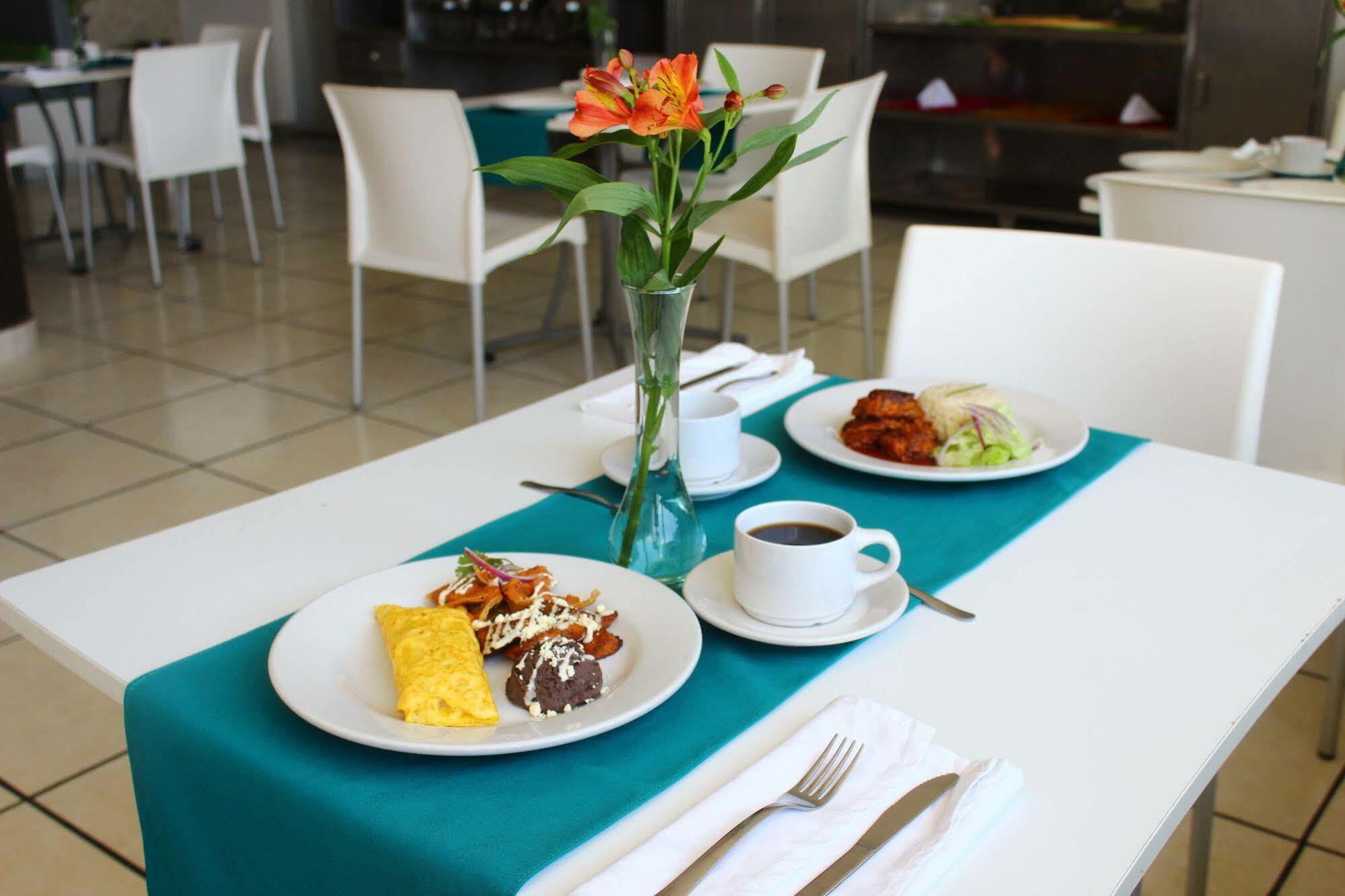 Chiapas Express, Tuxtla Gutierrez