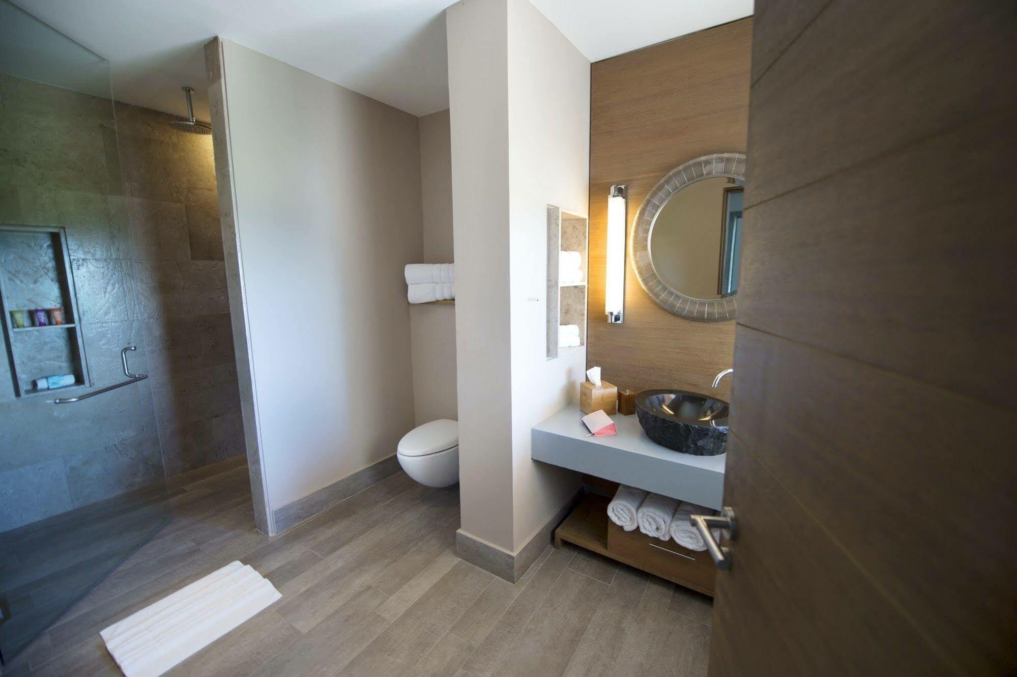 Hotel The Yucatan Playa Del Carmen, Tapestry Collection By Hilton (adults Only) 4*