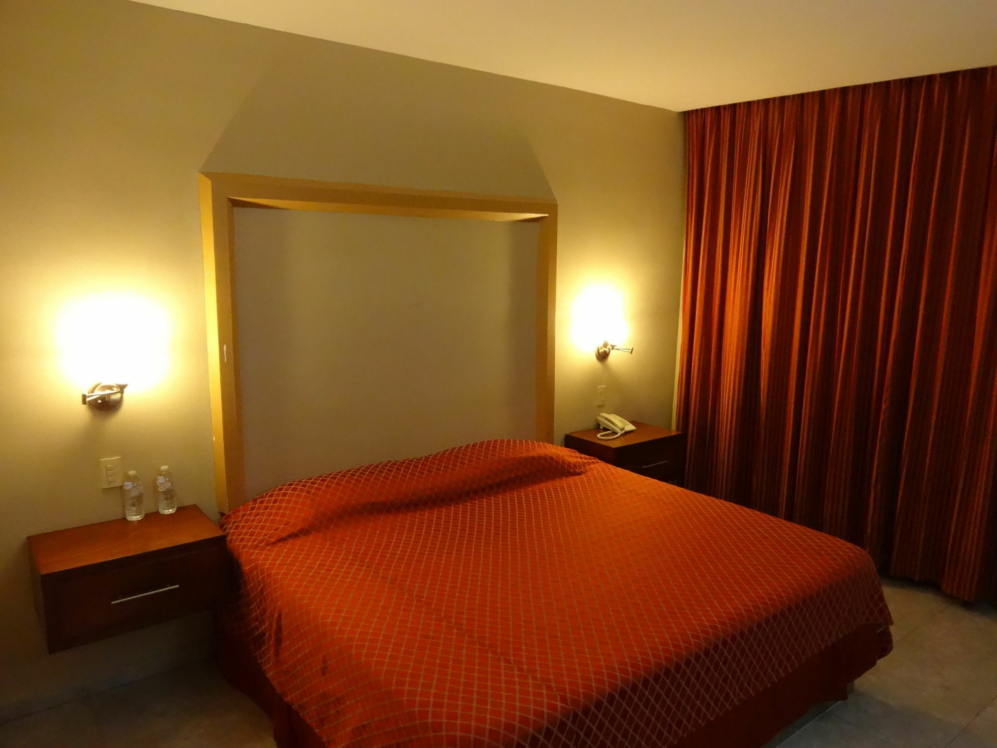 Mediterraneo 4*