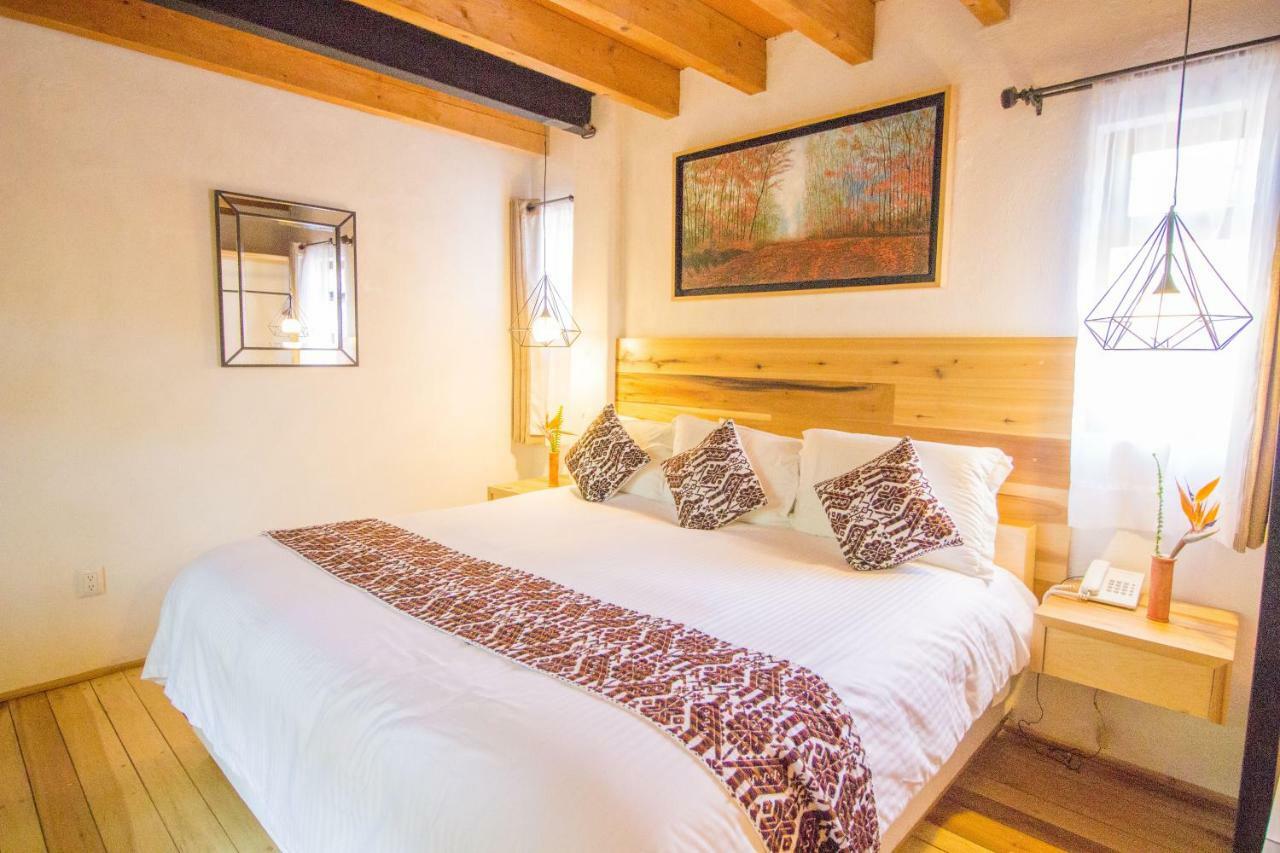 Meson De Leyendas Breakfast & Downtown 5* Valle de Bravo