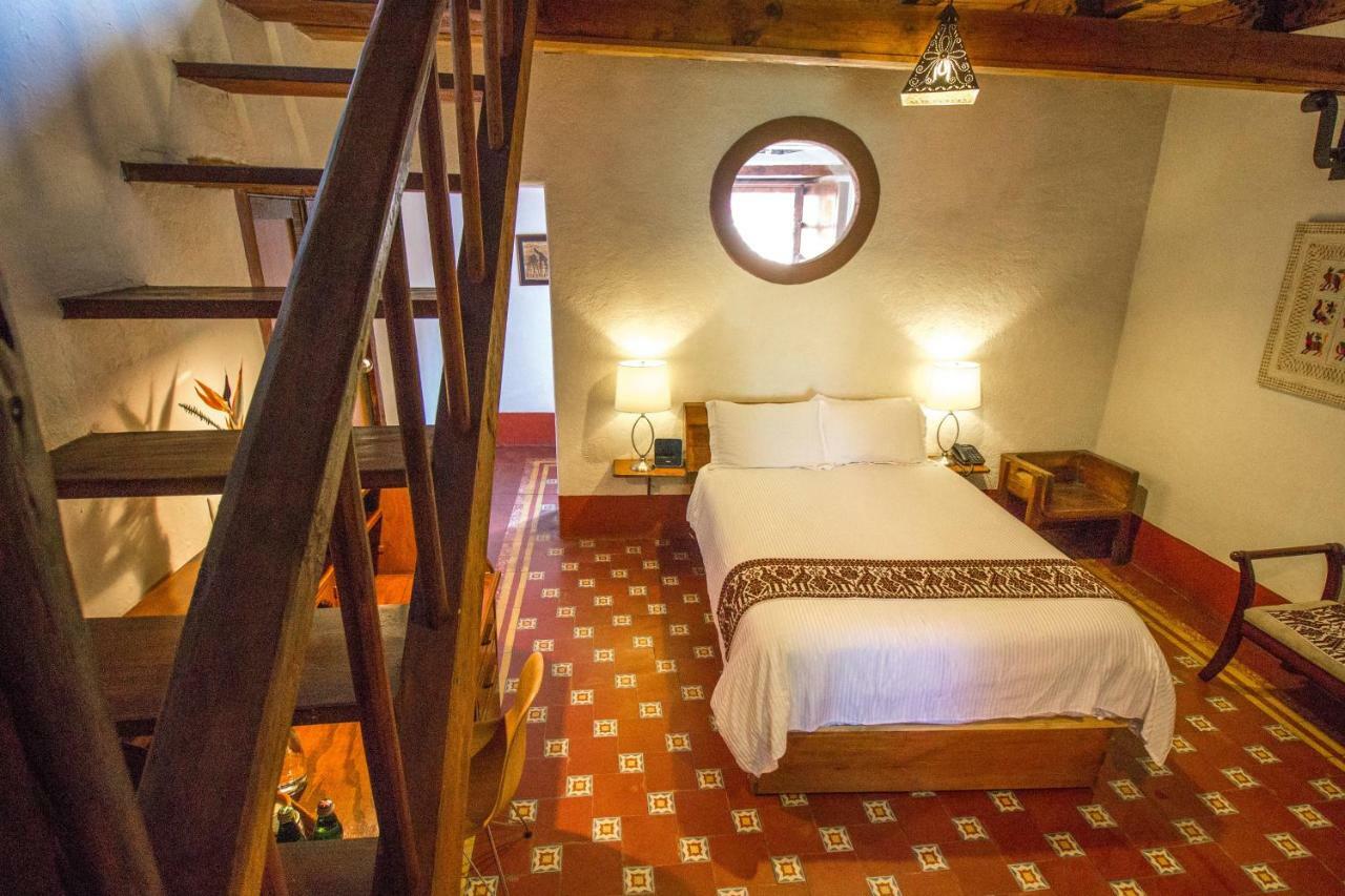 Meson De Leyendas Breakfast & Downtown Hotel Valle de Bravo