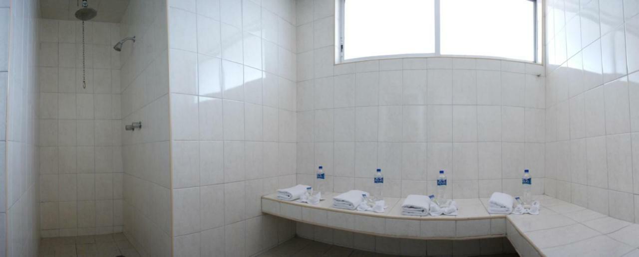 Plaza Uruapan Hotel 4*