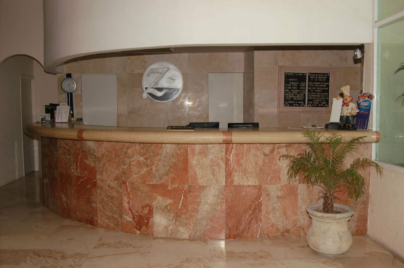 Ziami Hotel