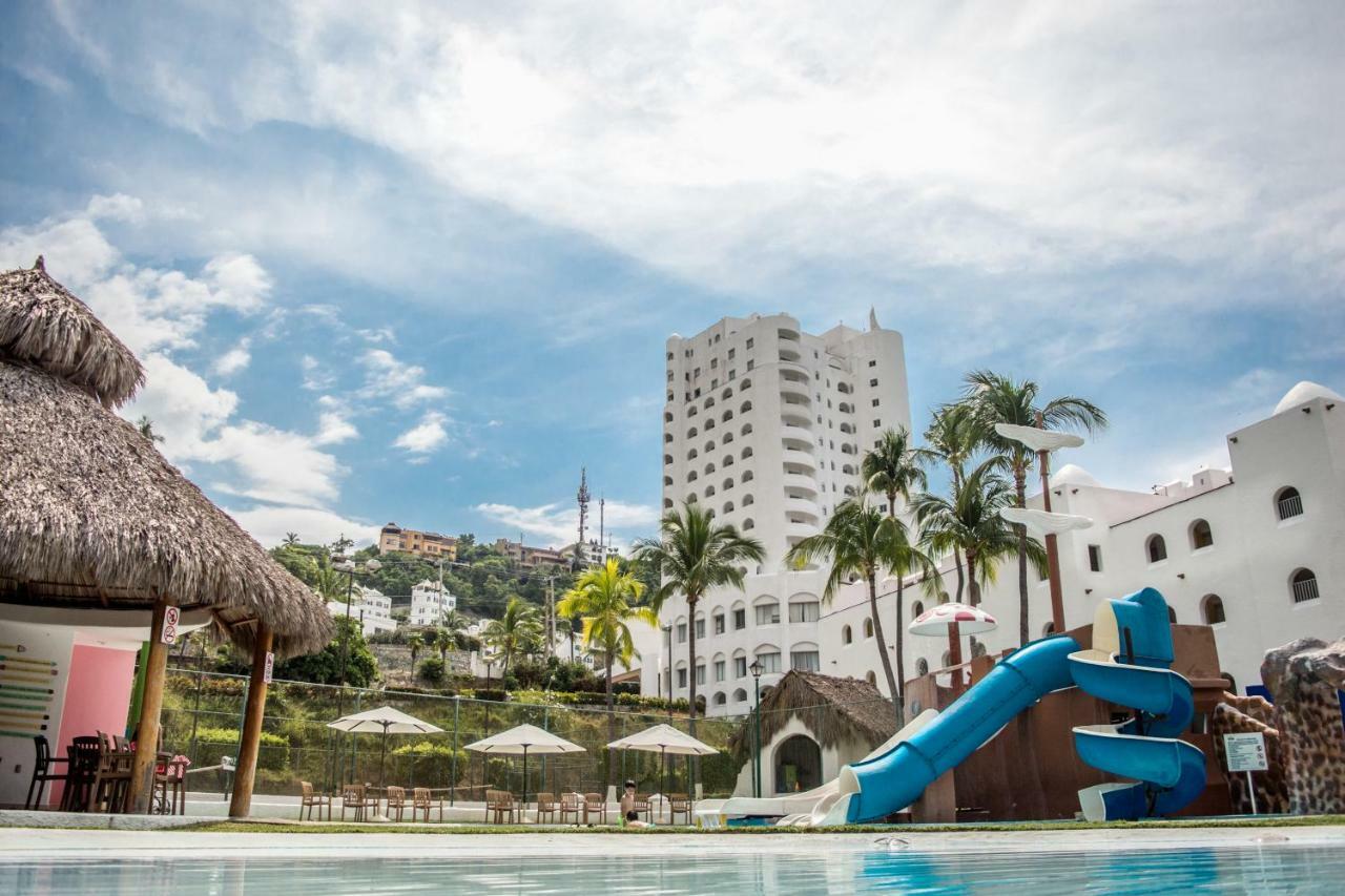 Tesoro Resort