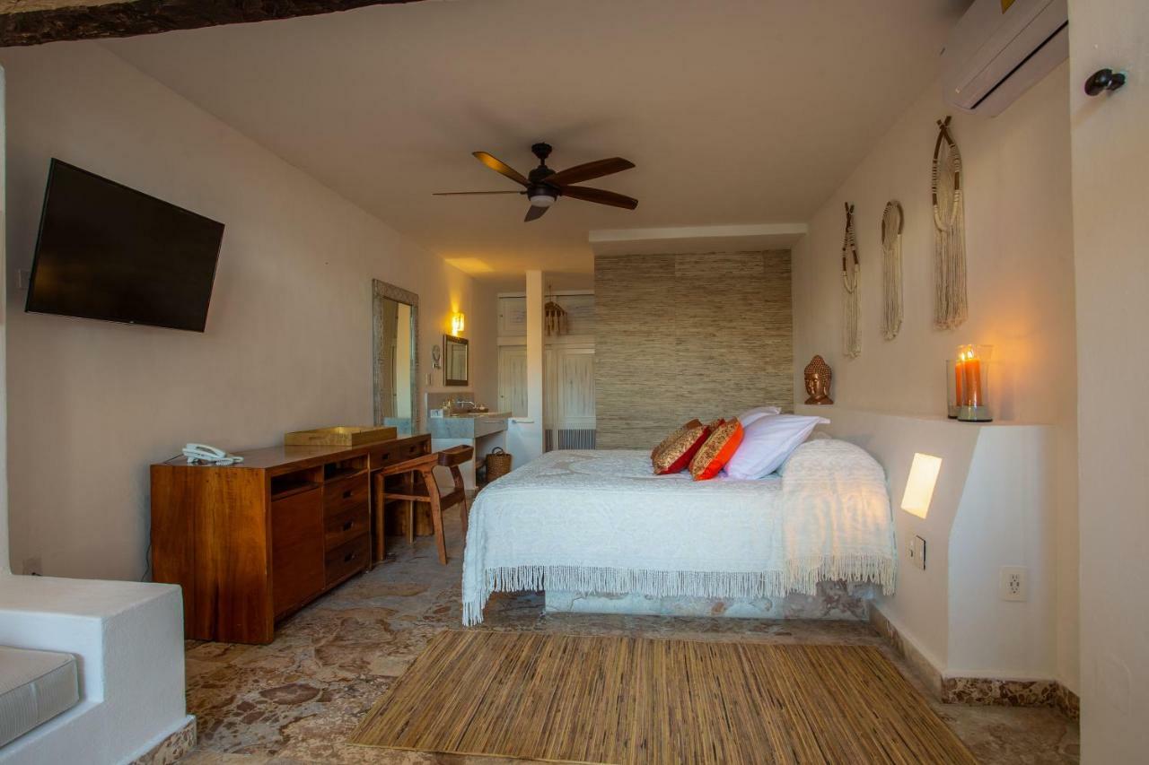 Lotus - Adults Only Hotel