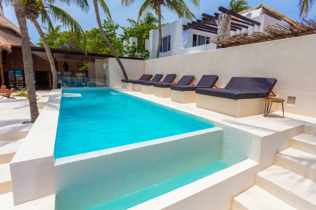 Lotus - Adults Only Hotel