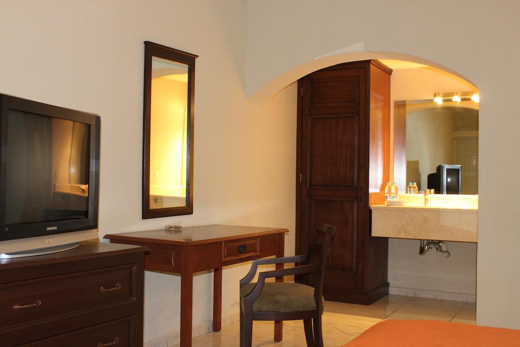 Hotel Real