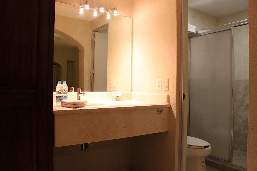Real Hotel Manzanillo
