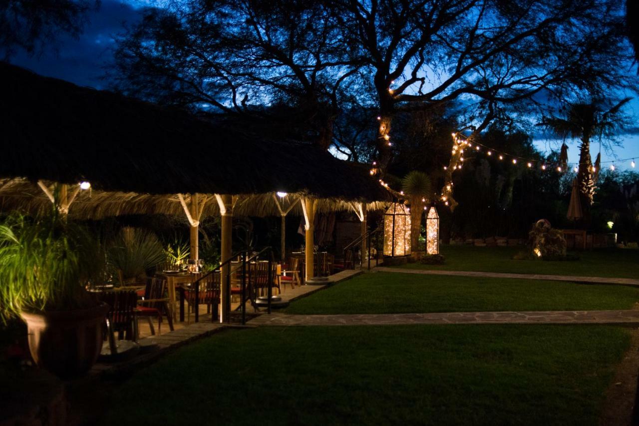 Nirvana Restaurant & Retreat Hotel