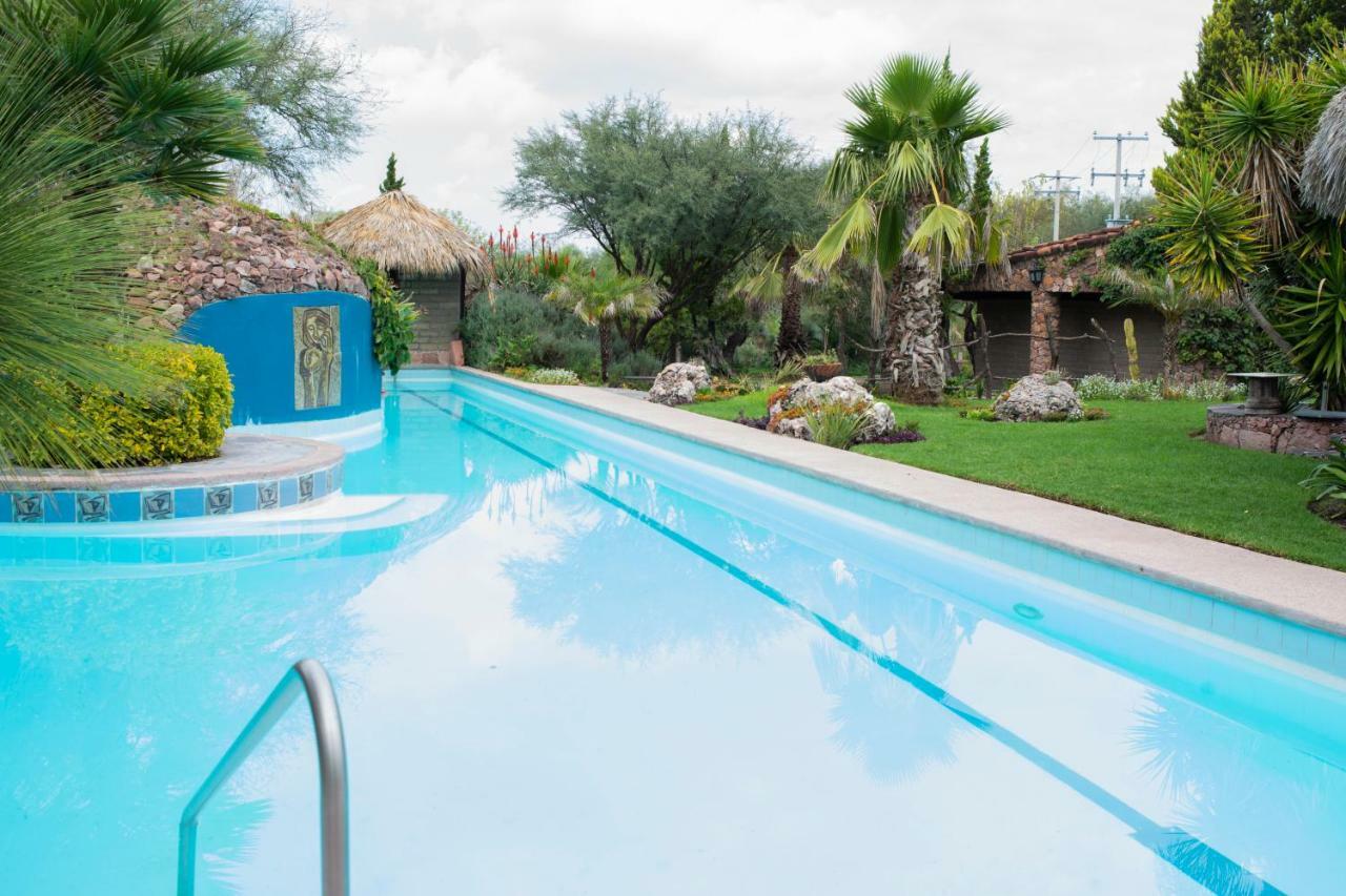 Nirvana Restaurant & Retreat Hotel