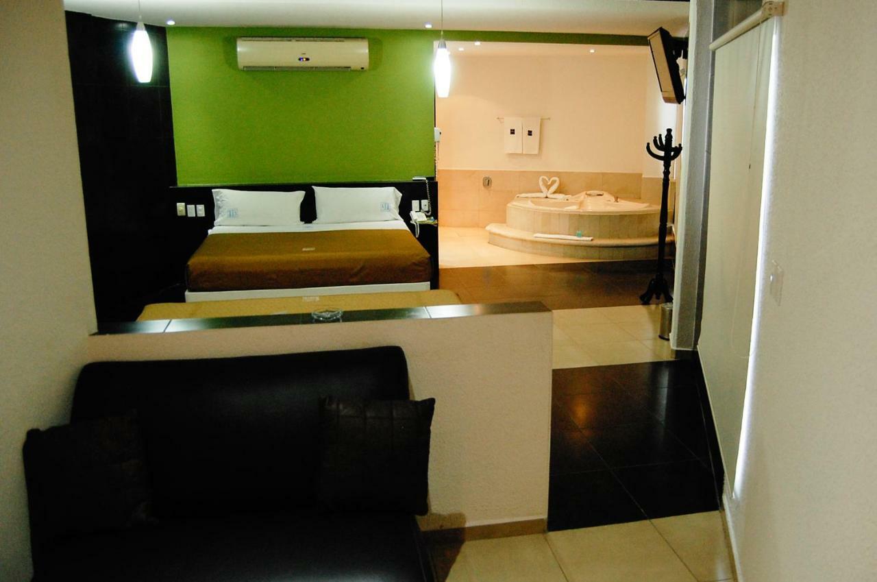 Porto Novo 3*