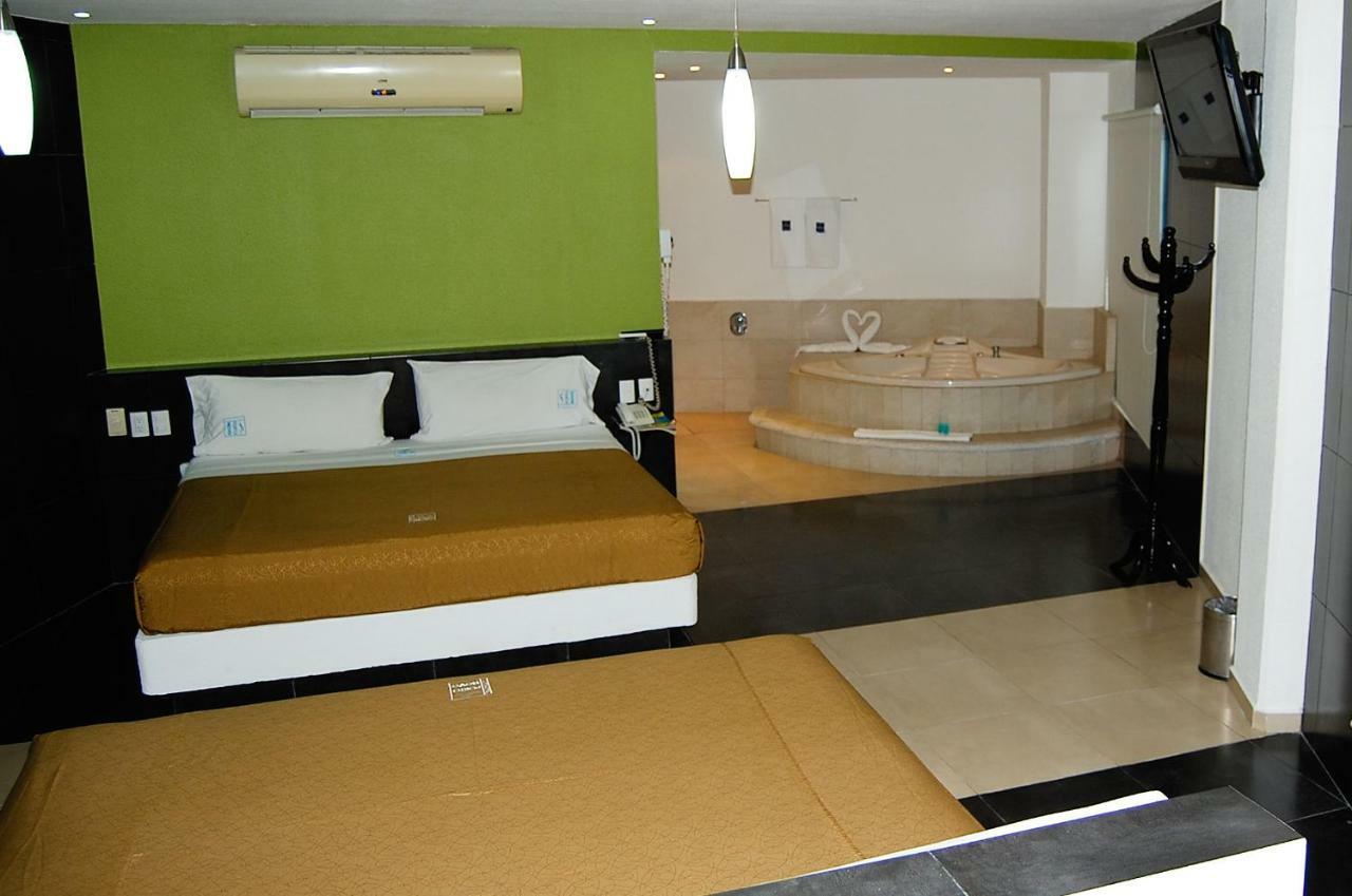 Porto Novo Hotel 3*