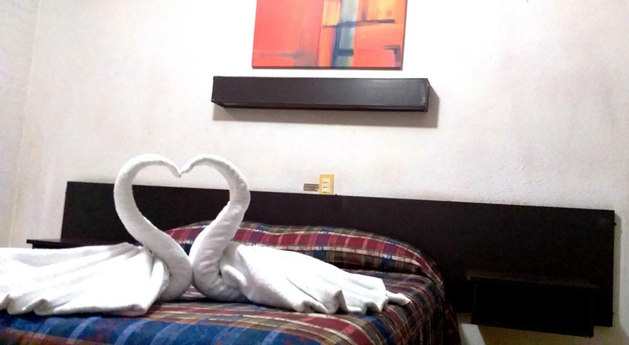 Hotel Trevi 3*