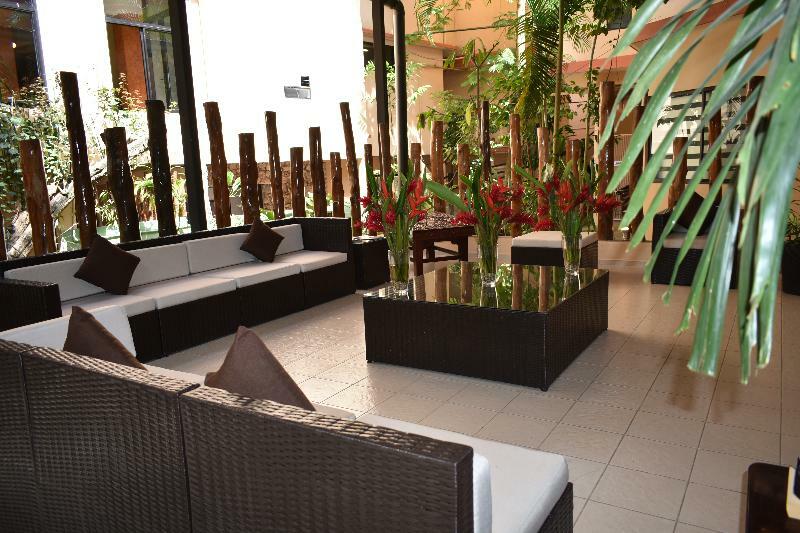 Maya Tulipanes Hotel