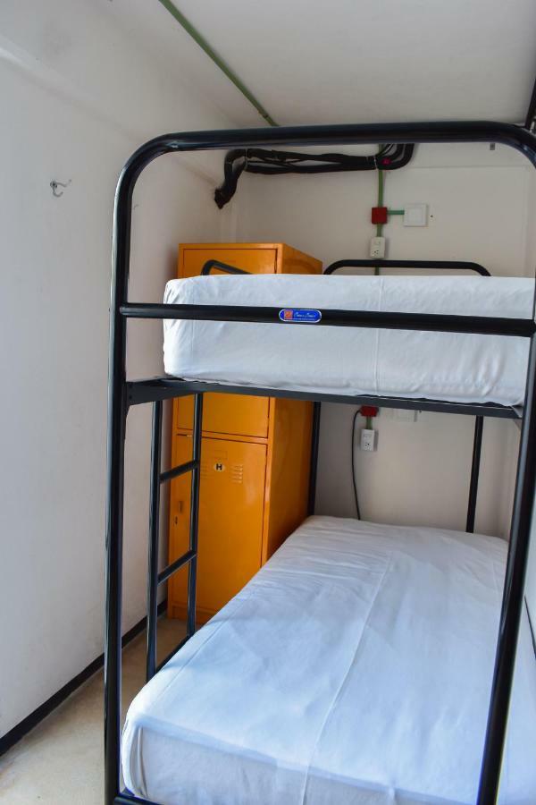 Tucan Hostel *