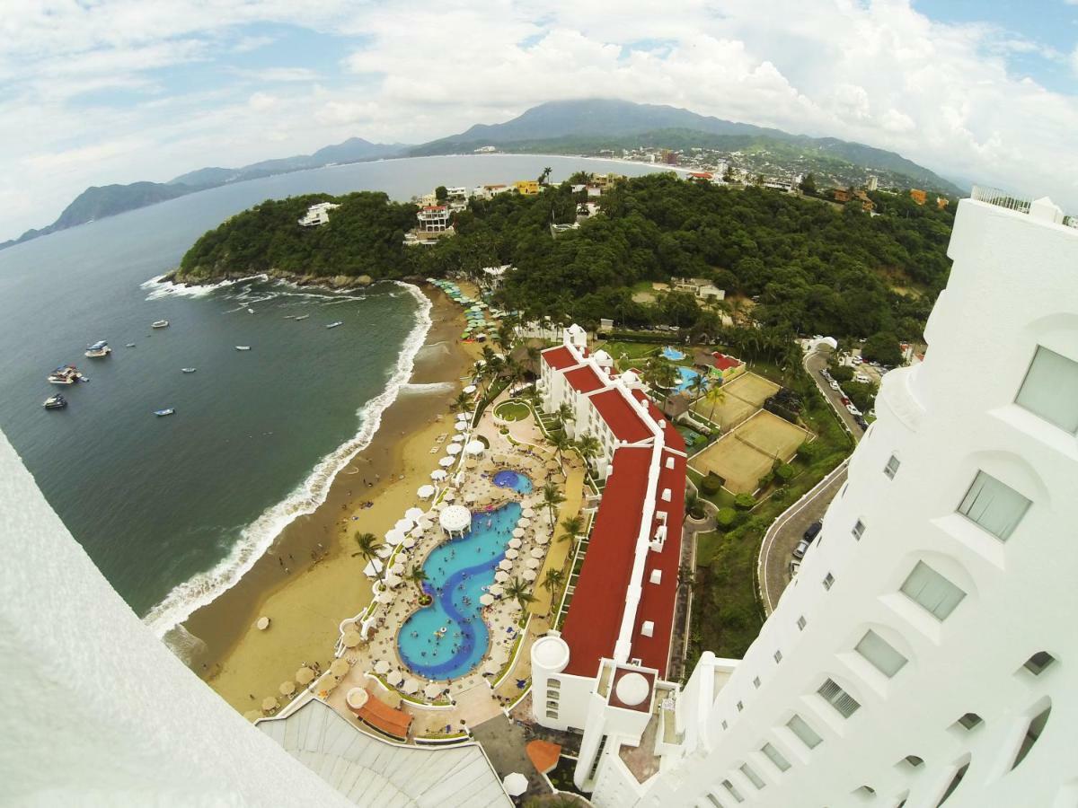 Tesoro Resort