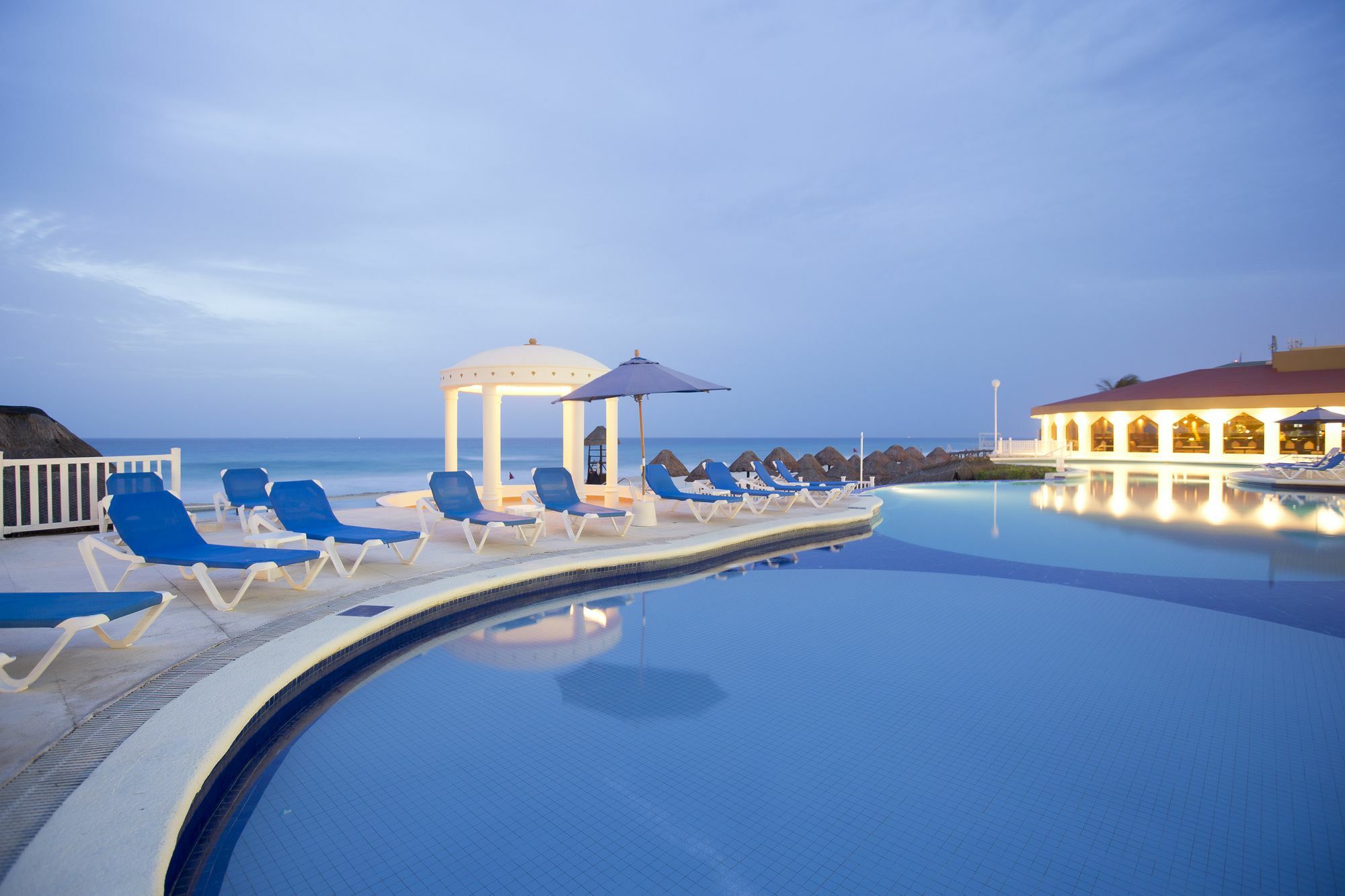 Hotel Golden Parnassus & (adults Only) 3*