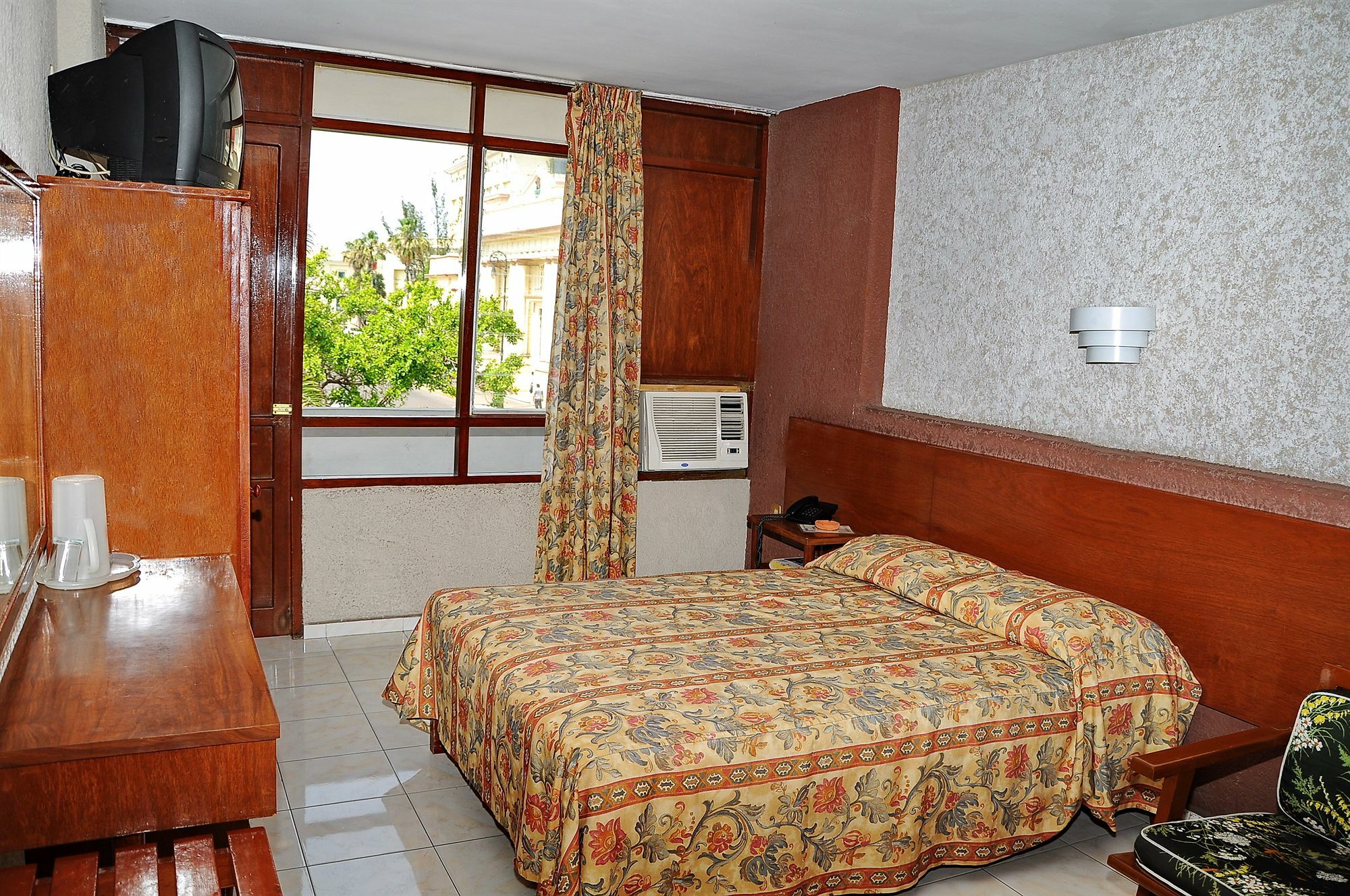Hotel Oriente 3*