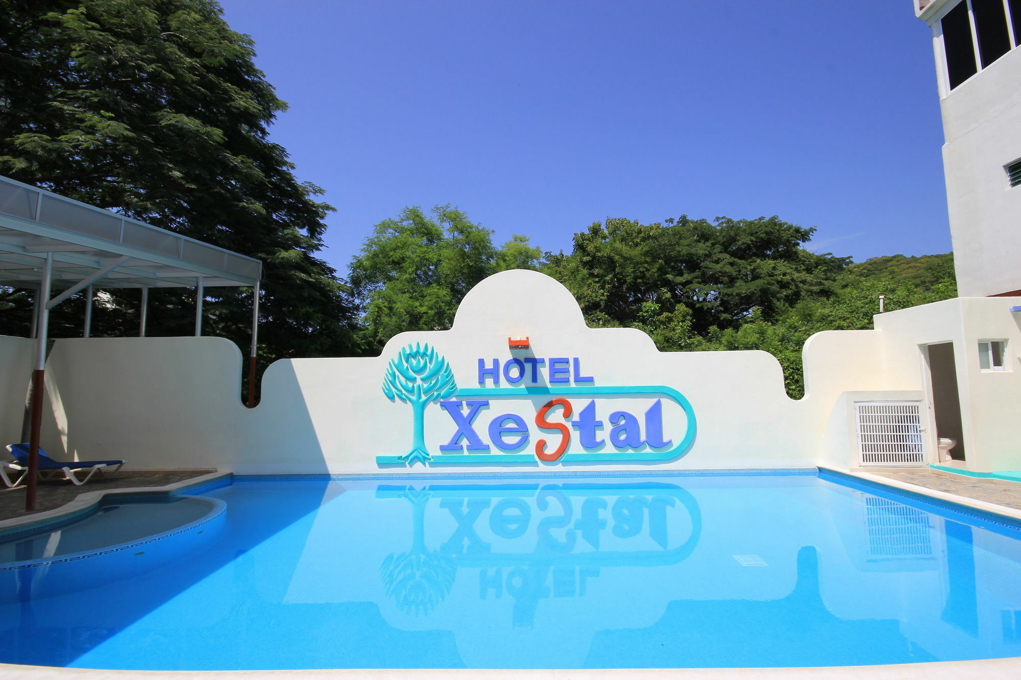 Xestal 4* Santa Cruz Huatulco