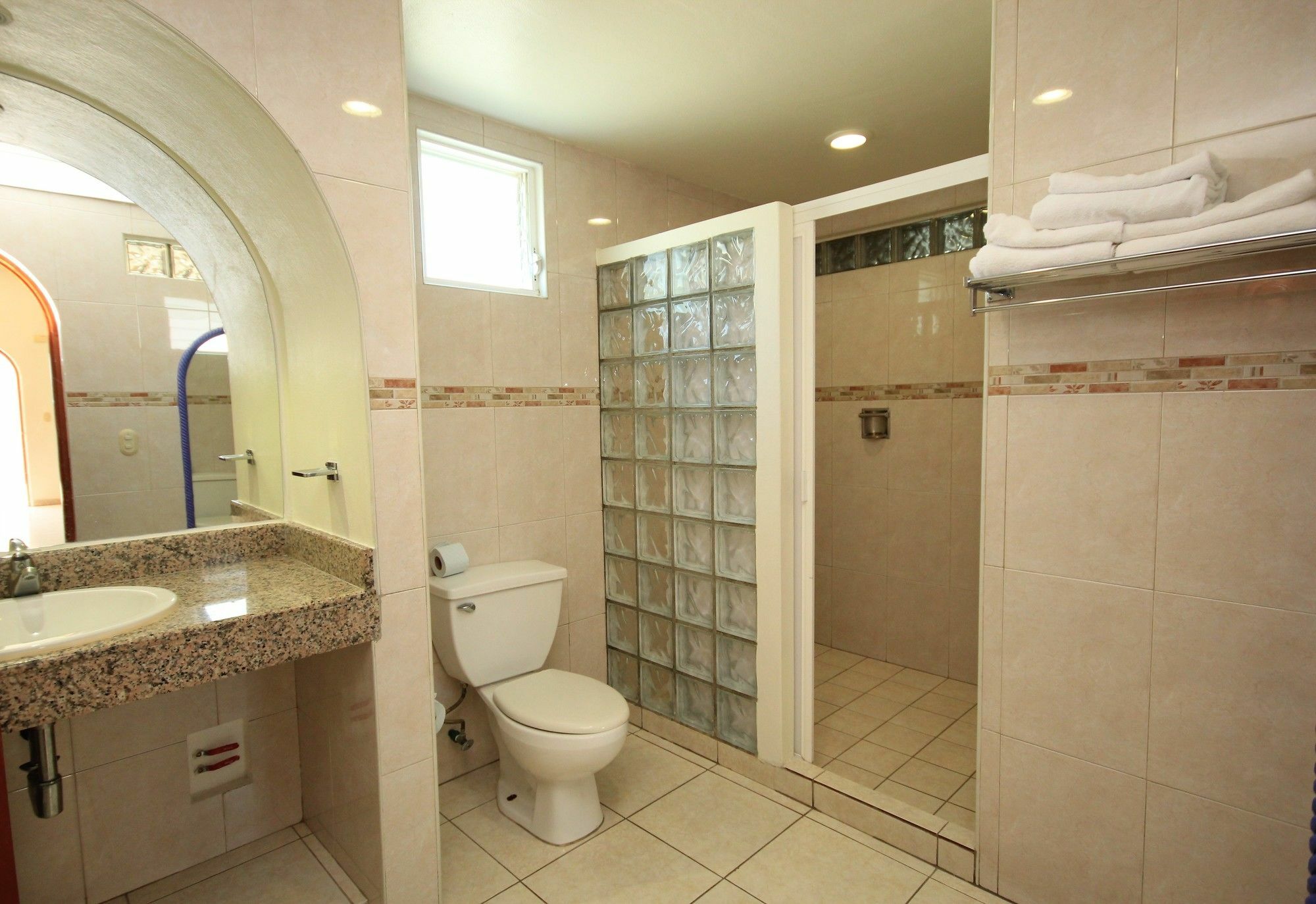 Xestal Hotel