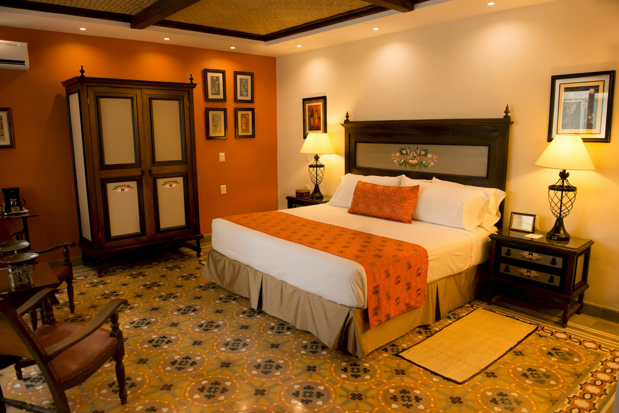 Grand Hotel 4*