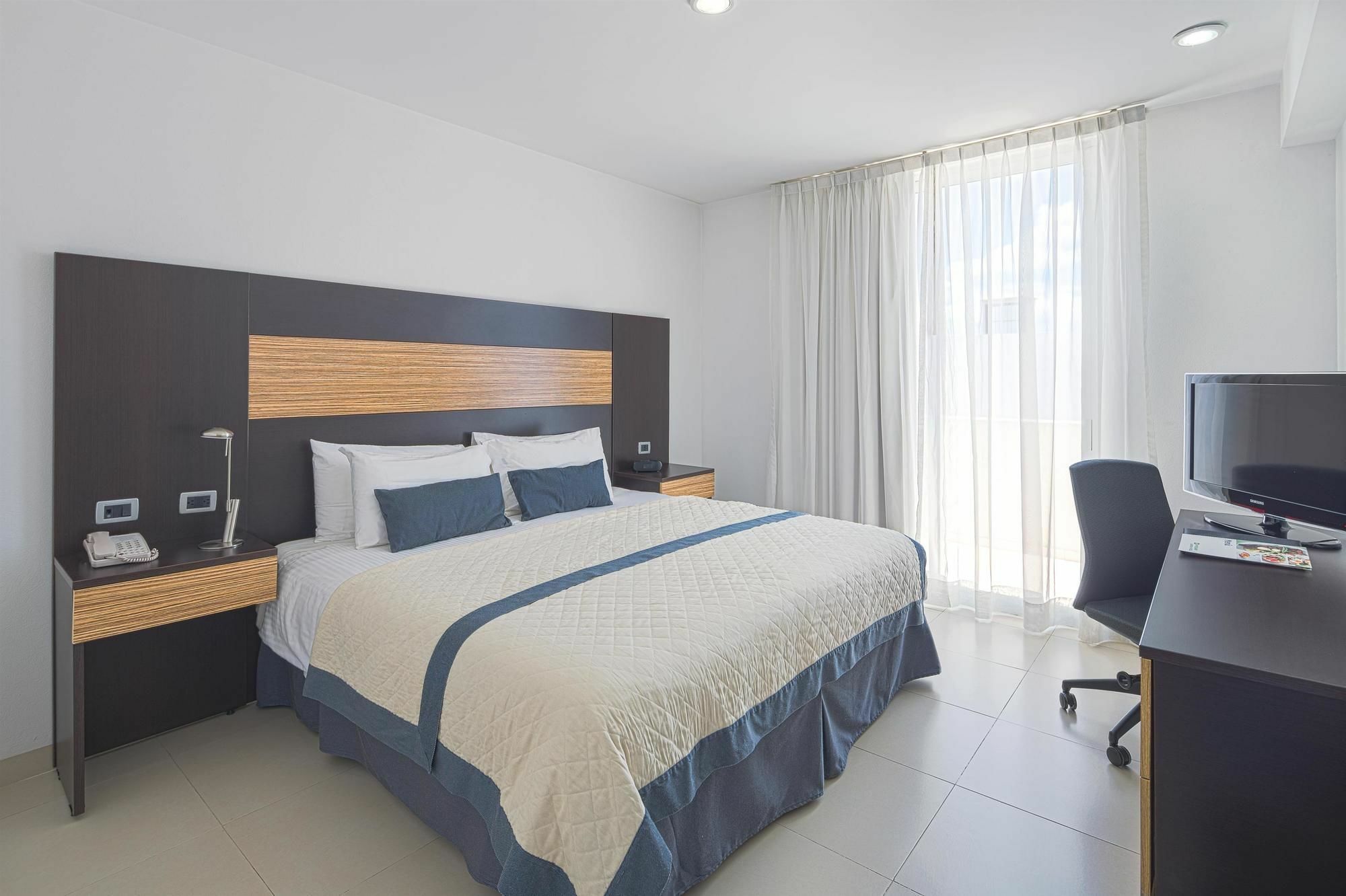 Wyndham Garden Bajio Aeropuerto 5*