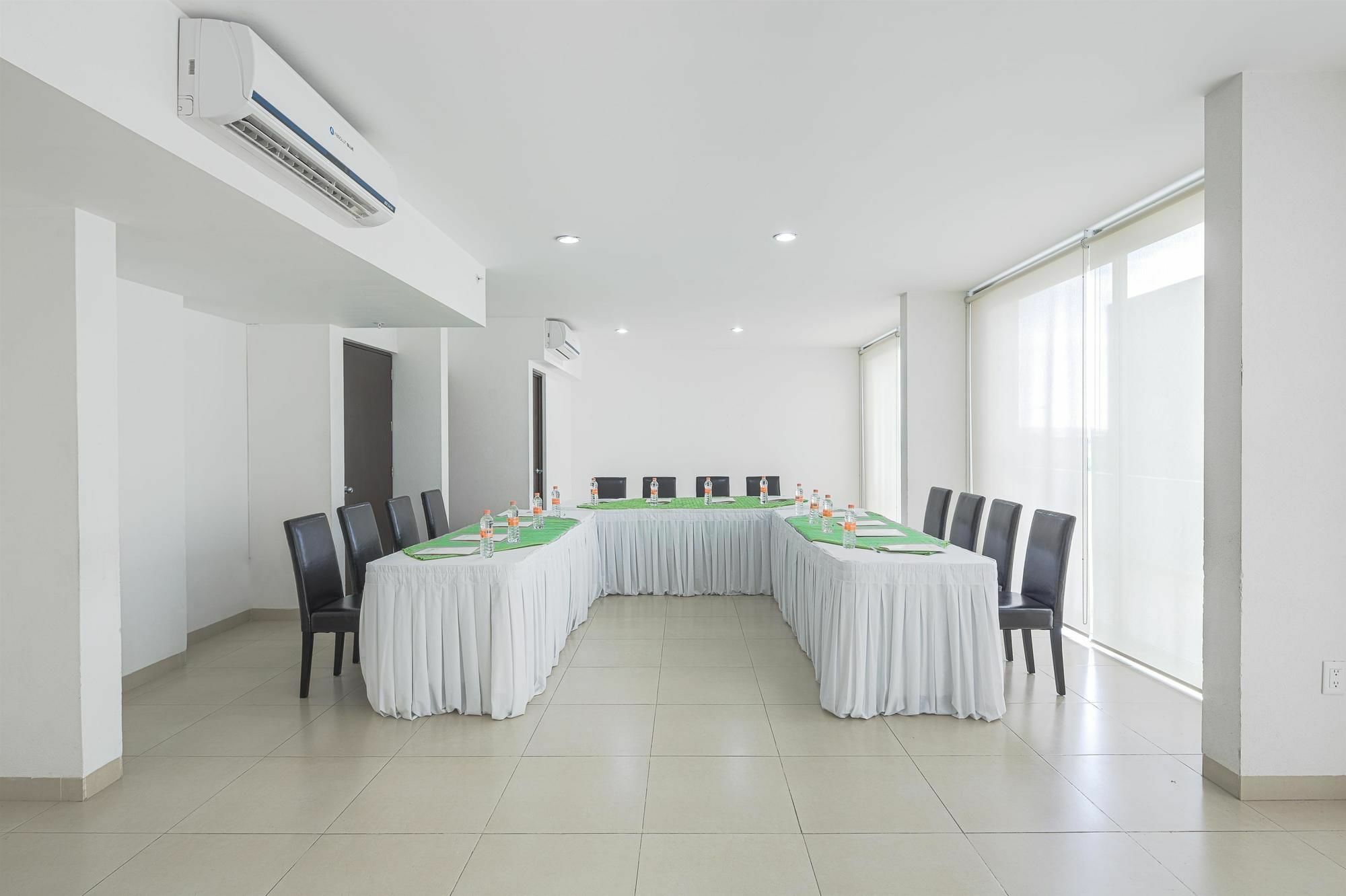 Wyndham Garden Bajio Aeropuerto Silao