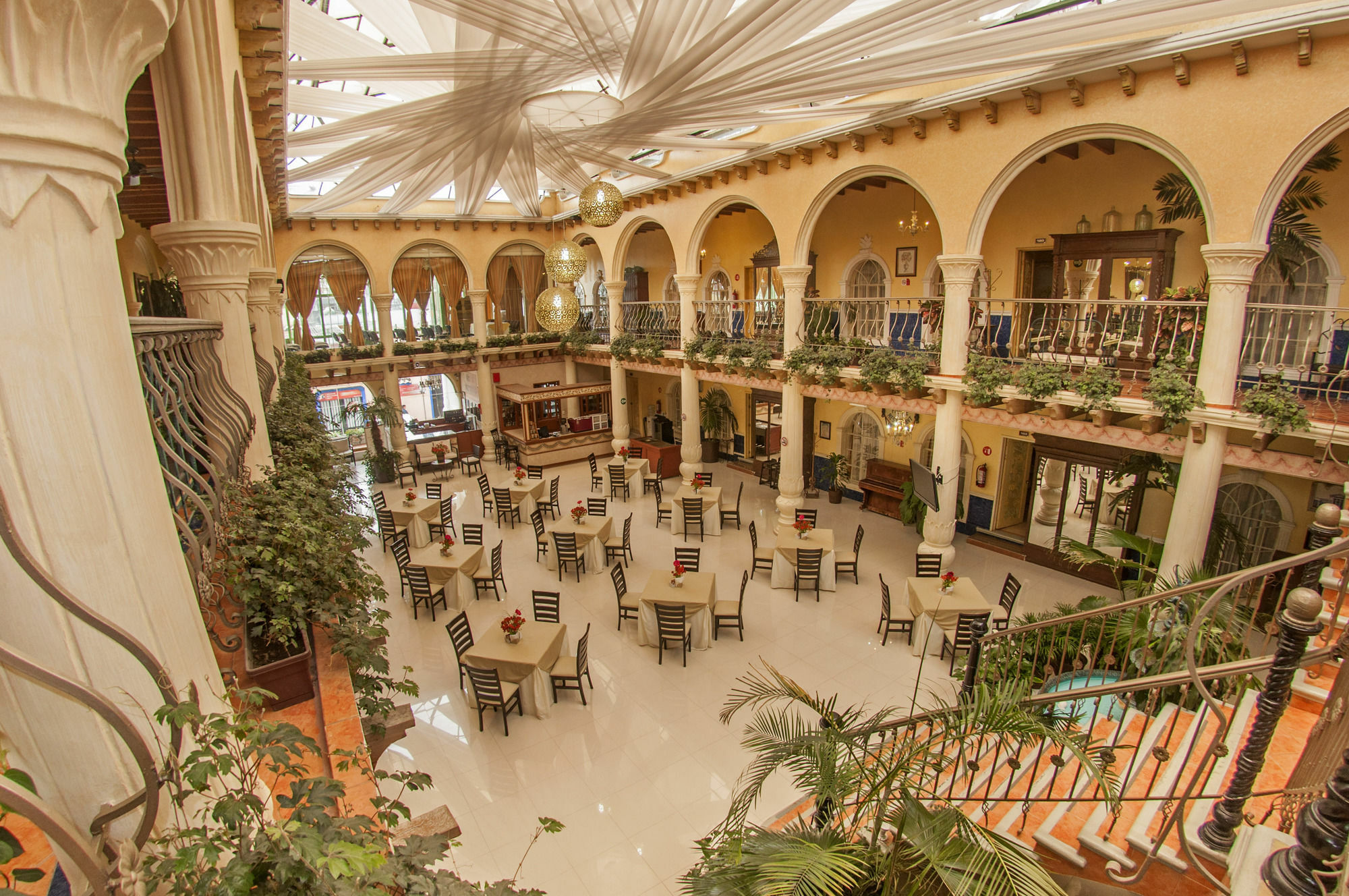 Centro Margaritas Hotel
