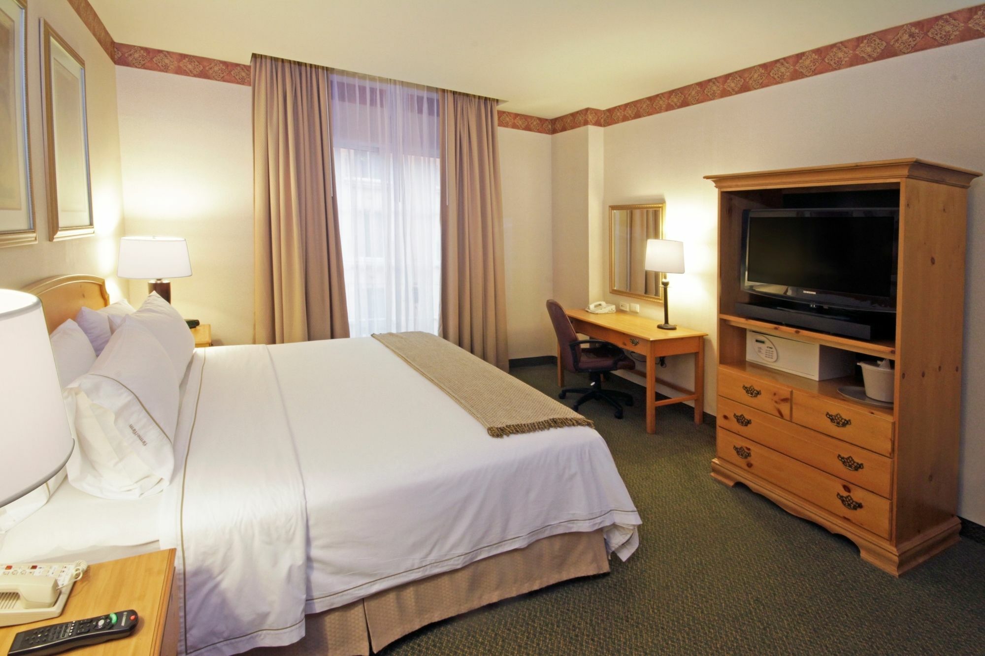 Express Silao-aeropuerto Bajio By Ihg Silao
