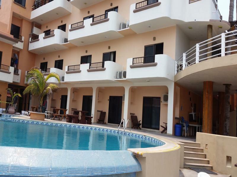 La Alondra Hotel
