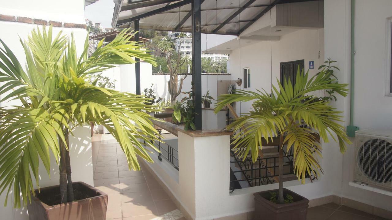 Hotel Casa Del Parque Vallarta 3*