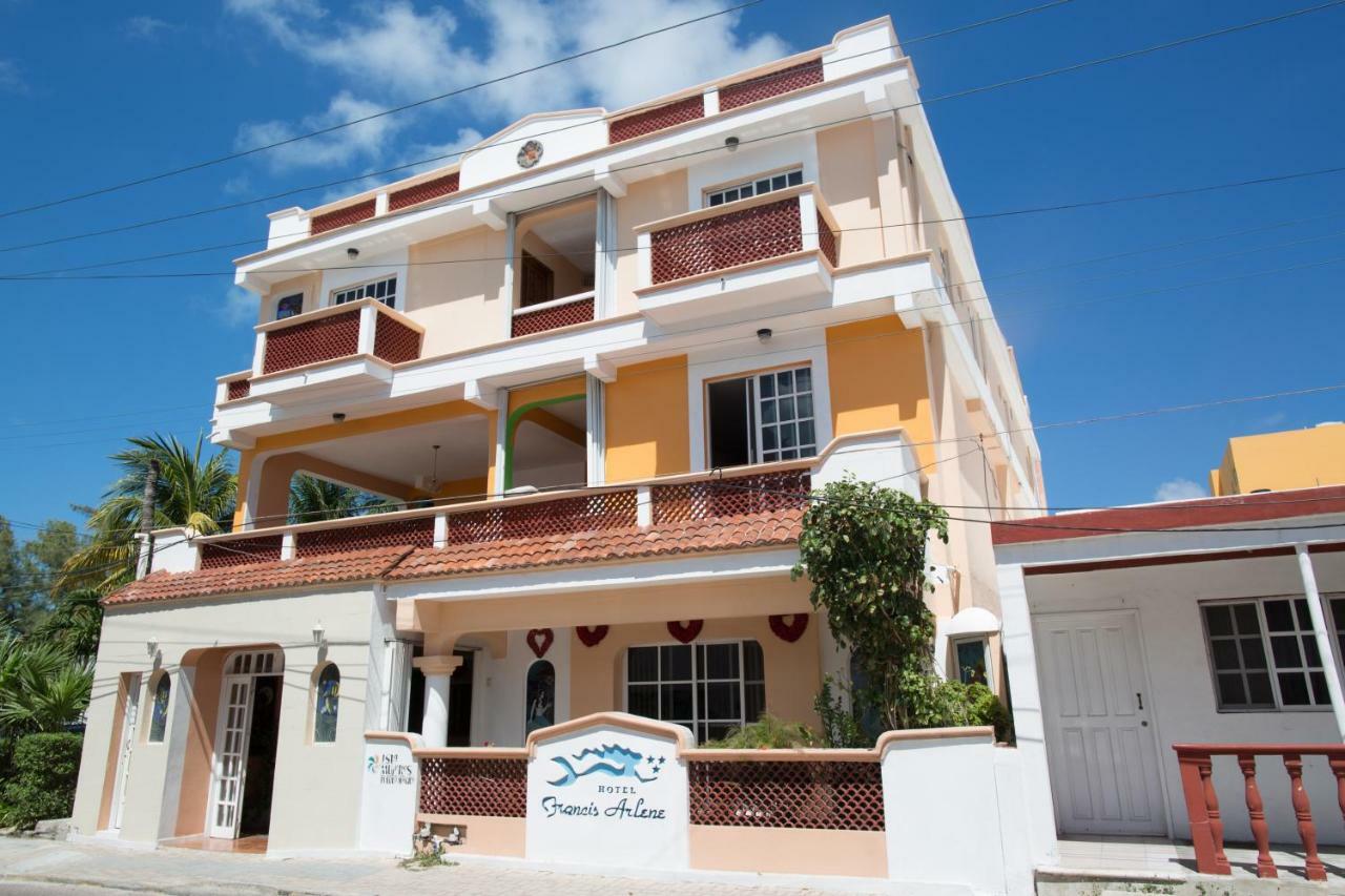 Hotel Francis Arlene Adults Only