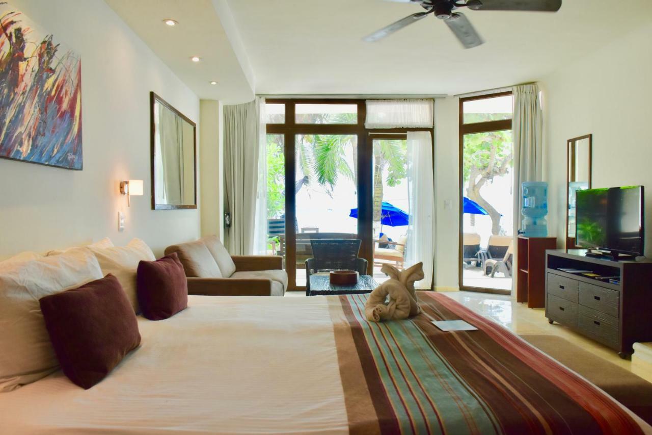 Hotel Playa Palms 4*
