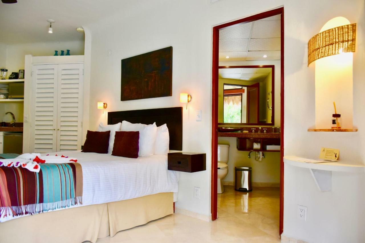 Playa Palms Hotel