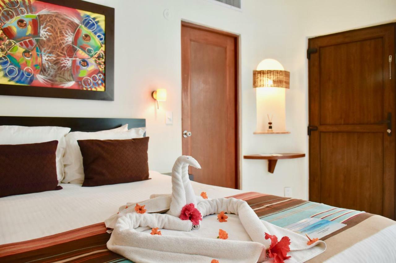 Hotel Playa Palms 4*