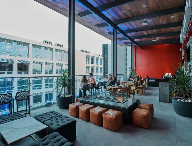 Four Points By Sheraton Uno Hotel