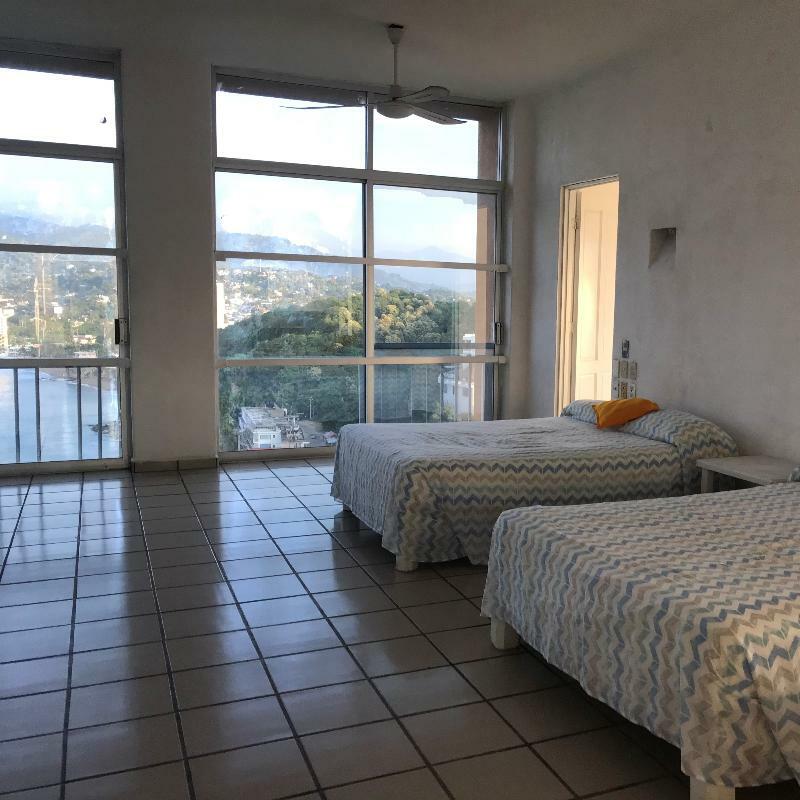 Guest house Casa Mexicana La Reyna 2*
