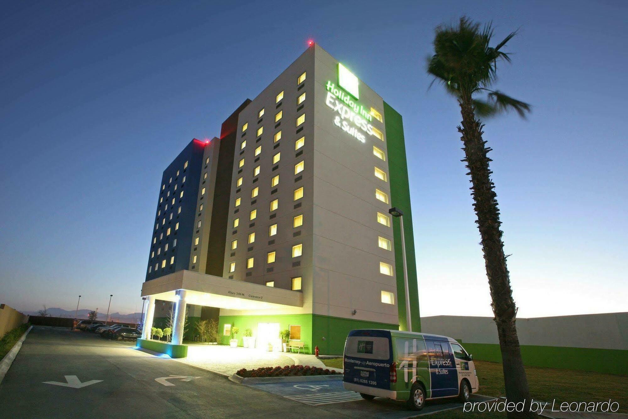 Hotel Express & Aeropuerto By Ihg Monterrey