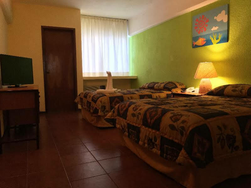 Hotel Plaza 3*