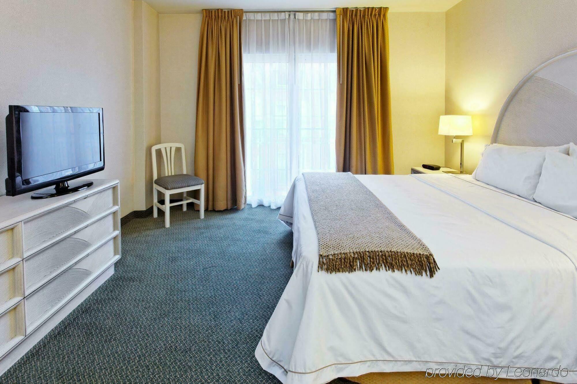 Express Galerias-san Jeronimo By Ihg Hotel Monterrey