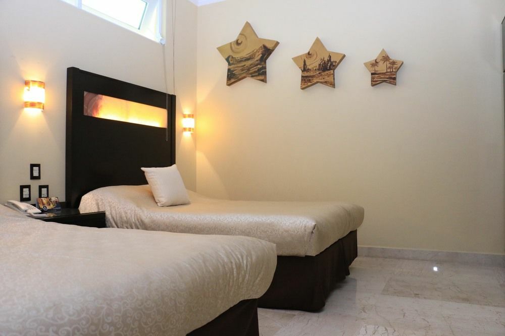 Hotel Forrest &