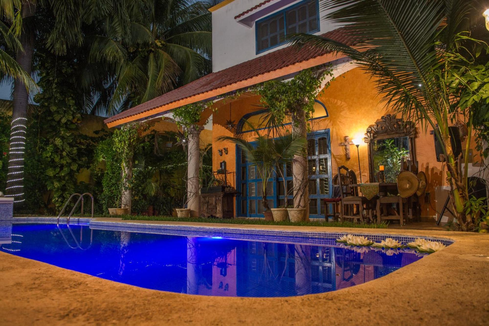 Bed & Breakfast Hacienda Boutique And Solo Adultos