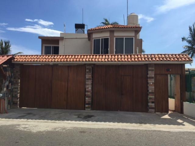 Casa De La Tortuga * Zihuatanejo