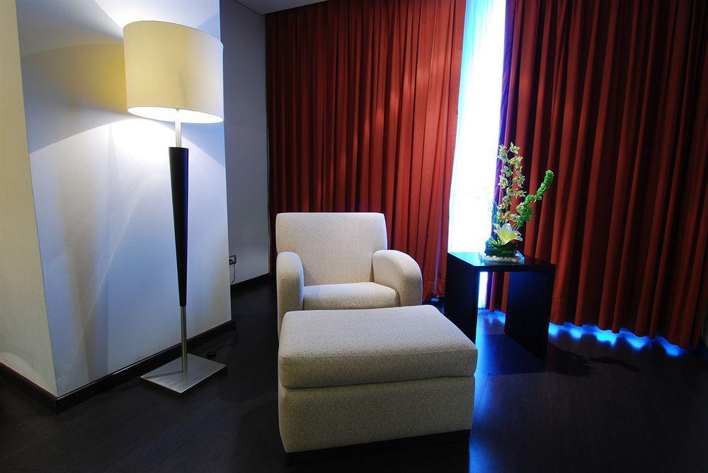 Nh Centro Historico Hotel