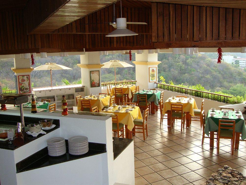 Park Royal Huatulco